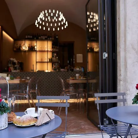 Delle Mercanzie 3* Brescia